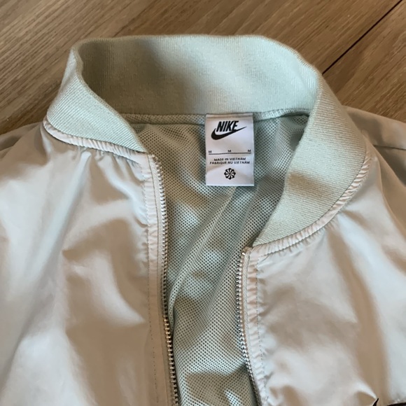 Nike bomber jacket - Picture 3 of 6